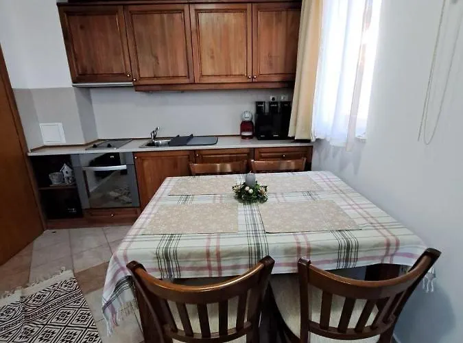 Aparthotel Winslow Highland - Giovanni, ул валевица 7 кв грамадето *